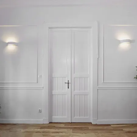 Apartman 3 In The Beautiful Street Budapest
