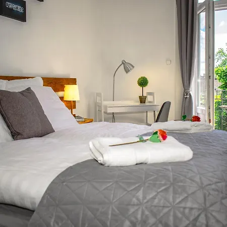 Apartman 3 In The Beautiful Street *